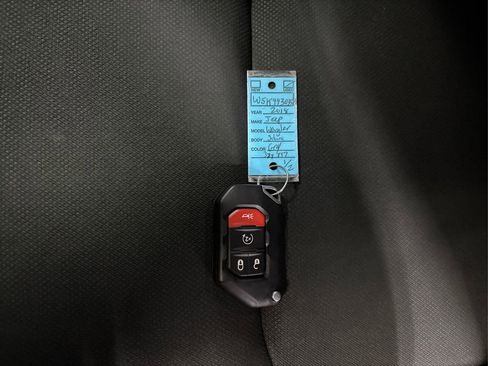 Used 2018 Jeep Wrangler Unlimited Sahara image 37