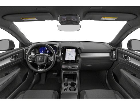 Used 2024 Volvo XC40 B5 Plus w/ Protection Package Premier AWD/4WD image 5