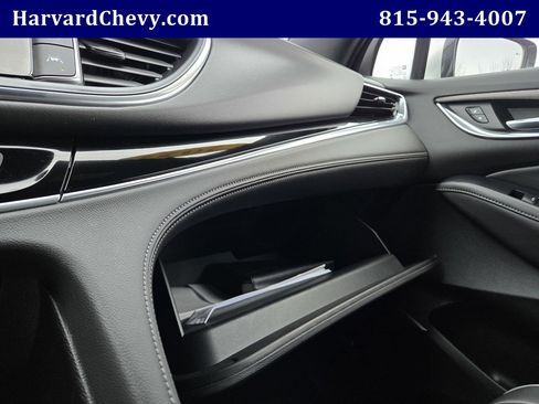 Used 2022 Buick Enclave Avenir w/ Avenir Technology Package image 13