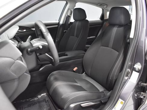 Used 2017 Honda Civic EX image 5