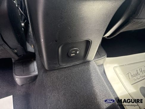 Used 2020 Ford Escape SE AWD/4WD image 31