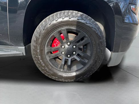 Used 2020 Chevrolet Tahoe LT AWD/4WD image 2