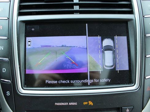 Used 2020 Lincoln Nautilus Reserve FWD image 36
