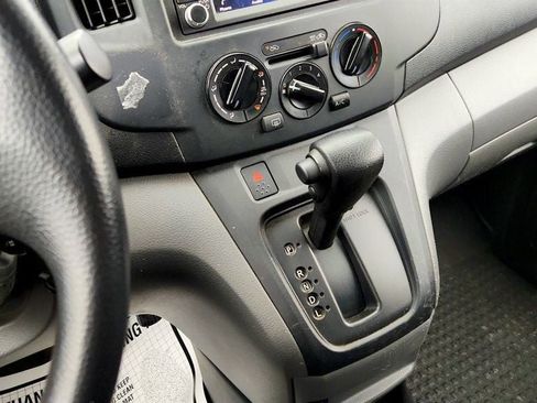 Used 2021 Nissan NV200 SV w/ Sliding Door Glass Package image 15