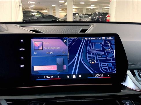 New 2025 BMW X1 xDrive28i w/ Technology Package image 18