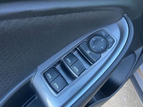 Used 2023 Chevrolet Malibu LT image 12