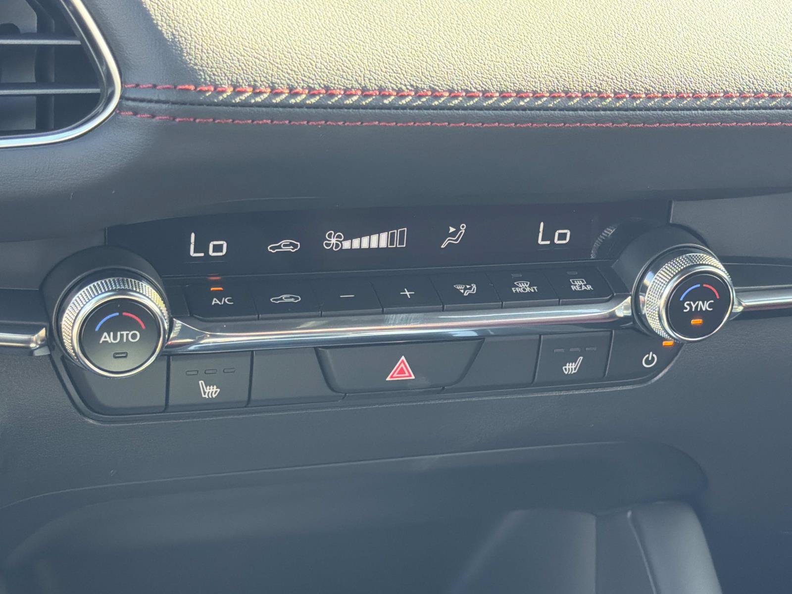 New 2026 MAZDA MAZDA3 Carbon AWD/4WD image 14