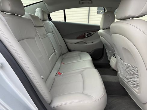 Used 2011 Buick LaCrosse CXL image 11