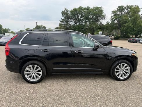 Used 2016 Volvo XC90 T6 Momentum w/ Vision Package AWD/4WD image 7