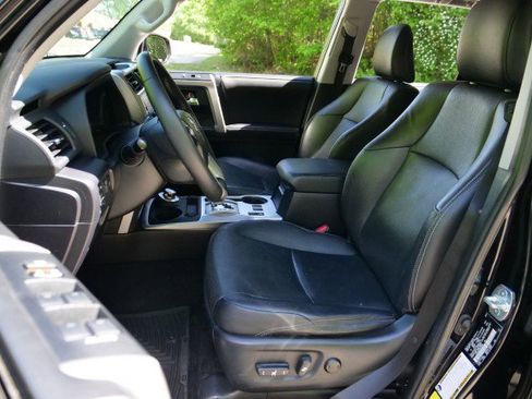 Used 2021 Toyota 4Runner Limited image 3