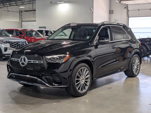 Used 2024 Mercedes-Benz GLE 350 4MATIC image 3