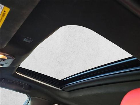 Used 2021 Toyota Highlander XSE image 19