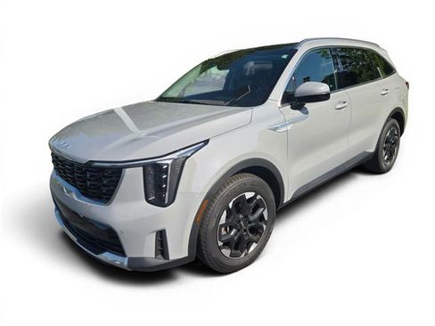 Used 2024 Kia Sorento S w/ Panoramic Sunroof Package FWD image 8