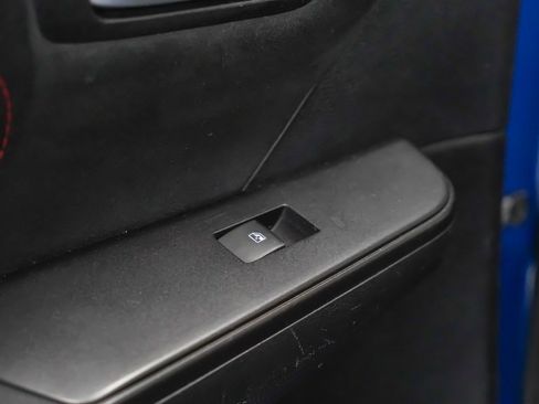 Used 2017 Toyota Camry XSE image 15