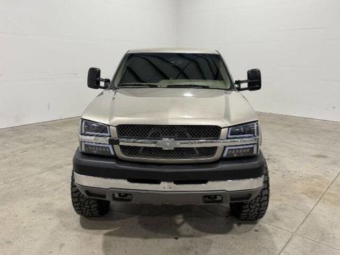 Used 2003 Chevrolet Silverado 2500 LS w/ Snow Plow Prep Package image 4