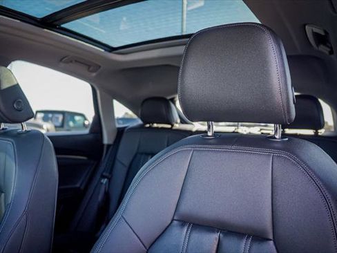 Certified 2025 Audi Q5 Premium Plus w/ Premium Plus image 12