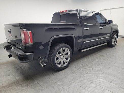 Used 2017 GMC Sierra 1500 Denali w/ Denali Ultimate Package AWD/4WD image 10