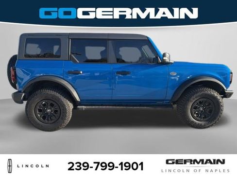 Used 2022 Ford Bronco Wildtrak image 8