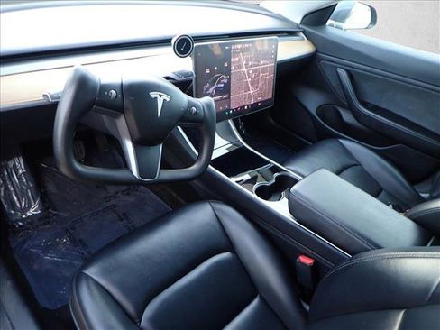 Used 2018 Tesla Model 3 Long Range image 7