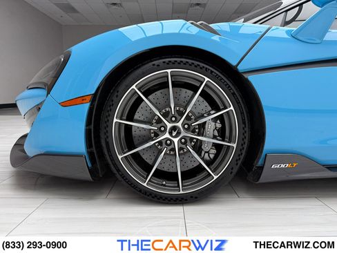 Used 2019 McLaren 600LT Coupe 2D image 11