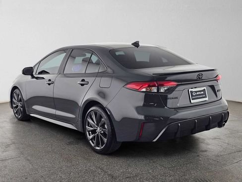 Used 2025 Toyota Corolla XSE FWD image 5