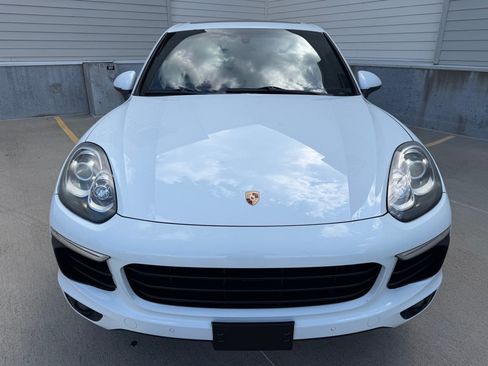 Used 2015 Porsche Cayenne S AWD/4WD image 8