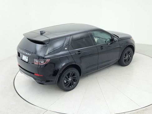 Used 2025 Land Rover Discovery Sport S image 14