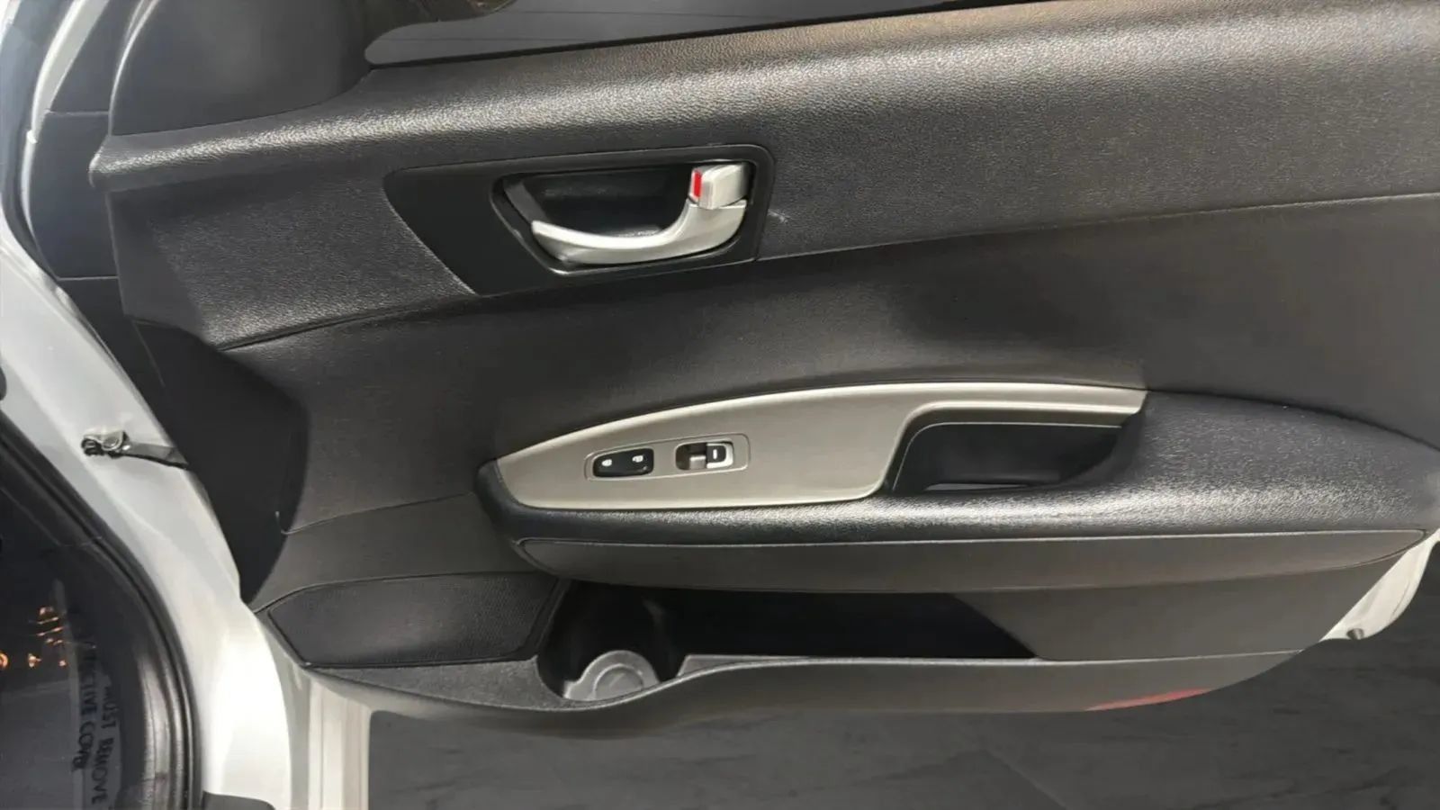 Used 2020 Kia Optima LX FWD image 17