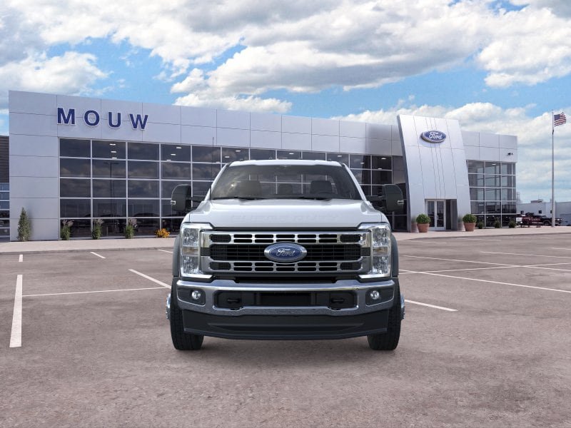 New 2025 Ford F550 4x4 Regular Cab Super Duty w/ XLT Value Package image 6