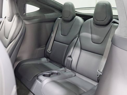 Used 2022 Tesla Model X image 32