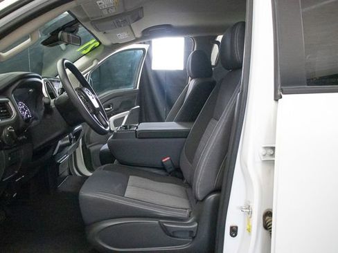 Used 2021 Nissan Titan SV w/ Accessory Utility Package AWD/4WD image 24
