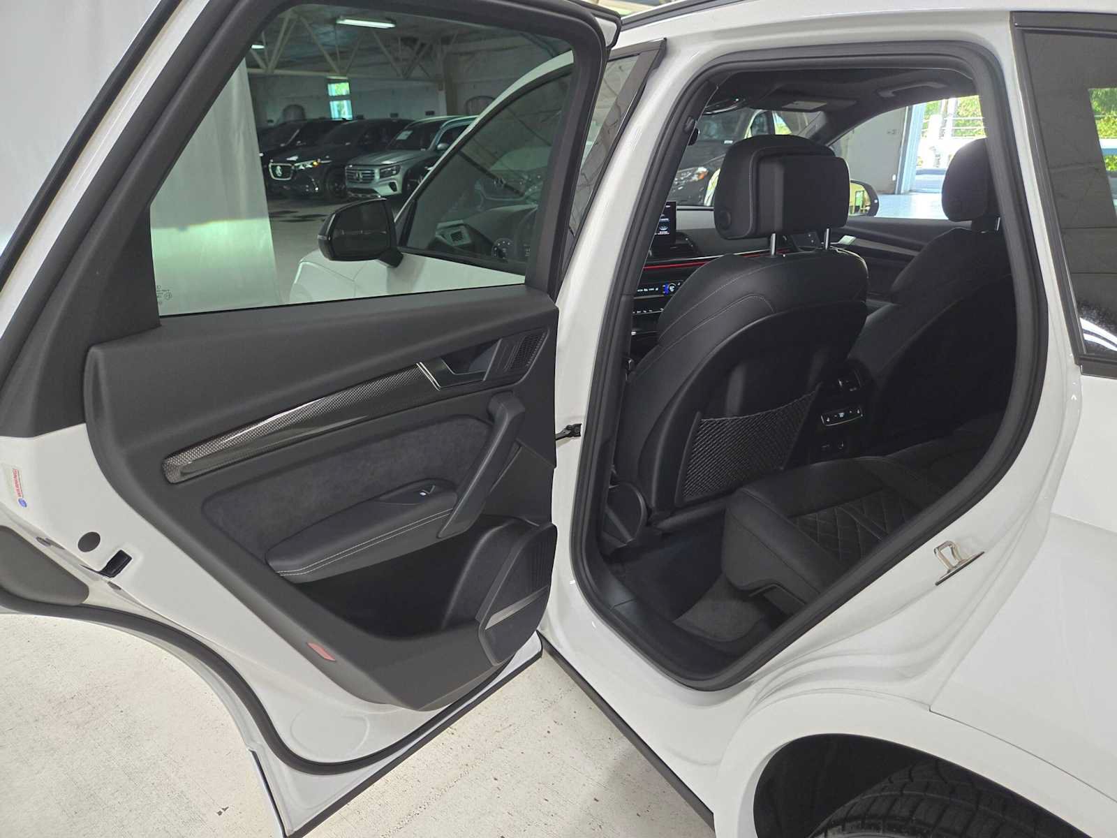 Used 2021 Audi SQ5 Prestige AWD/4WD image 15