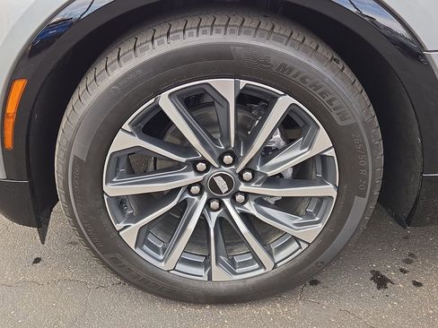 Certified 2025 Cadillac Lyriq Sport image 6