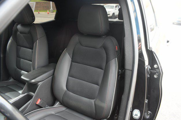 Used 2023 Chevrolet TrailBlazer RS w/ Convenience Package AWD/4WD image 17