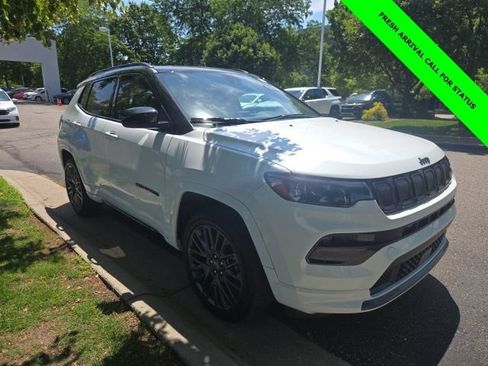 Used 2022 Jeep Compass High Altitude AWD/4WD image 34