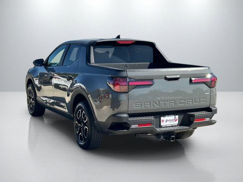 Used 2024 Hyundai Santa Cruz SE AWD/4WD image 7