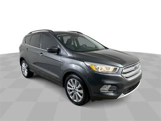 Used 2018 Ford Escape SEL video 2