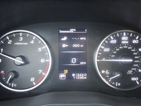 Used 2025 Subaru Ascent Premium w/ Premium Package image 13