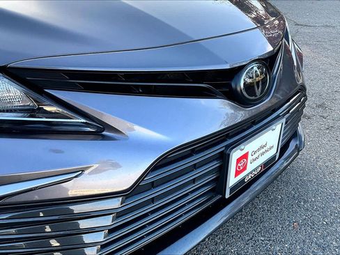 Certified 2022 Toyota Camry LE image 29