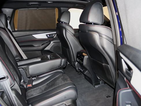 Used 2023 Acura MDX A-Spec image 69