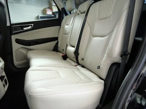 Used 2023 Ford Edge Titanium w/ Equipment Group 301A AWD/4WD image 15