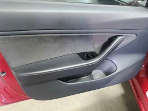 Used 2018 Tesla Model 3 Long Range AWD/4WD image 2