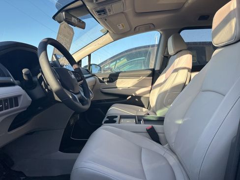 New 2026 Honda Odyssey EX-L image 12