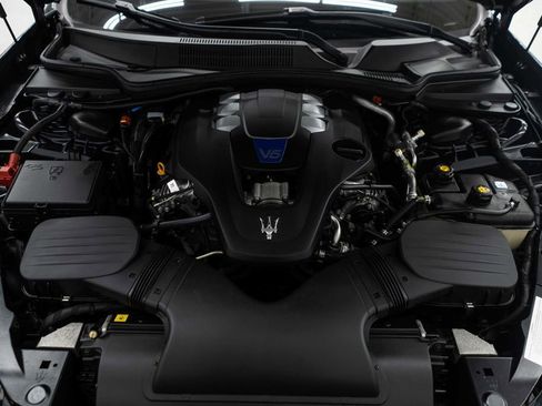Used 2022 Maserati Ghibli Modena Q4 image 36