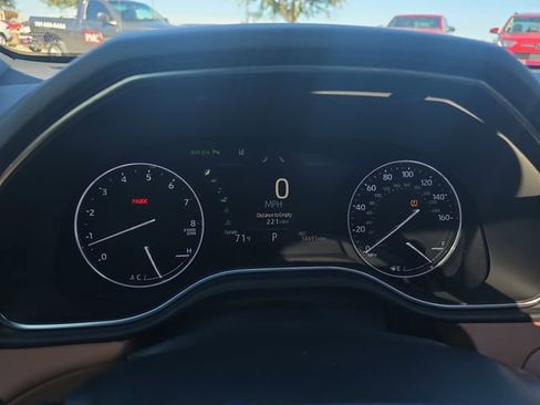 Certified 2019 Toyota Avalon Limited image 18