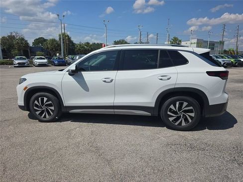 New 2026 Volkswagen Tiguan S FWD image 5