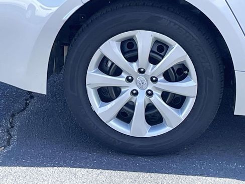 Used 2023 Toyota Corolla LE image 12