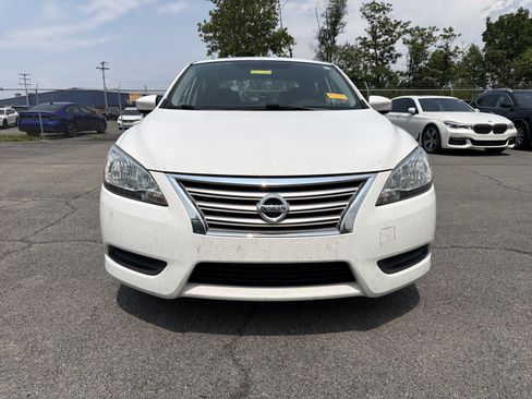 Used 2015 Nissan Sentra SV FWD image 2