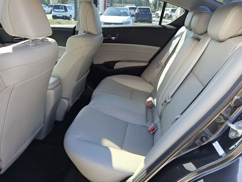 Used 2016 Acura ILX w/ Technology Plus Package image 4