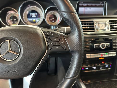 Used 2014 Mercedes-Benz E 350 Sedan image 17